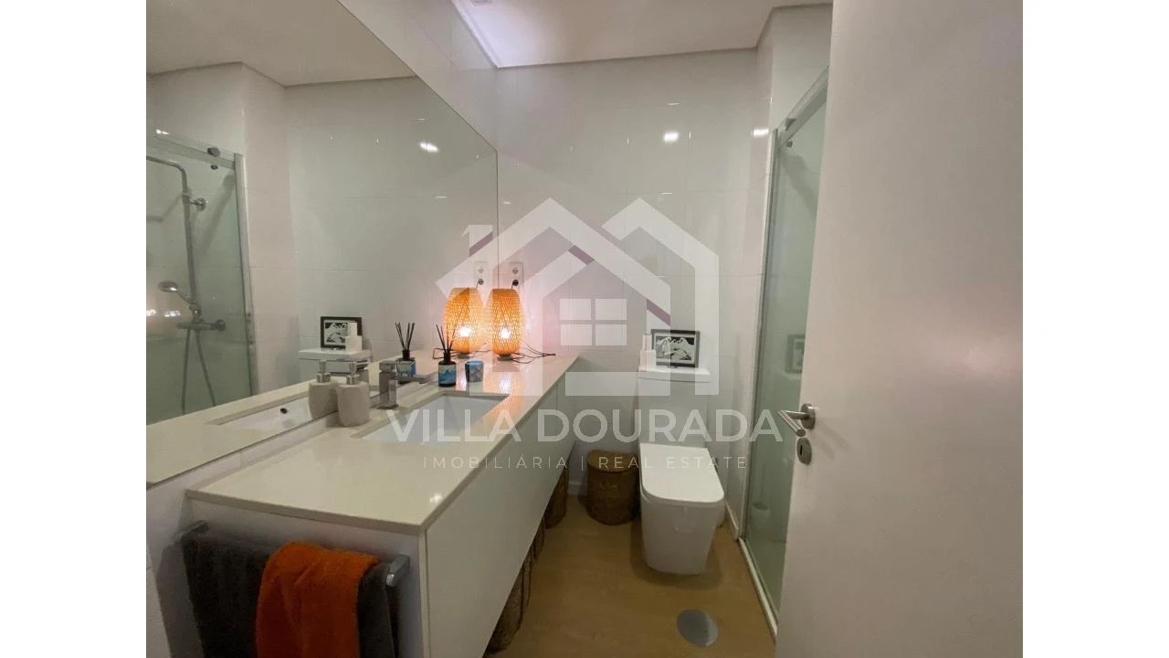 Apartamento T1 para Venda em Vila do Conde Foto 2