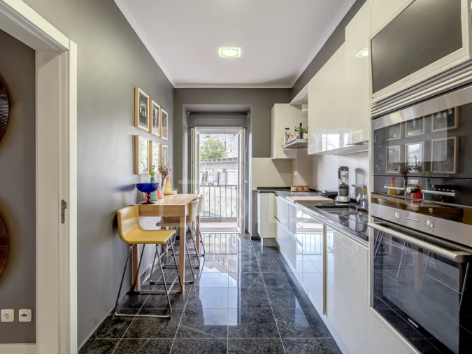 Apartamento T3 para Venda em Santo António Foto 4
