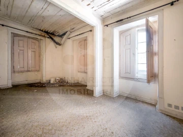 Prédio para Venda em União das Freguesias de Setúbal