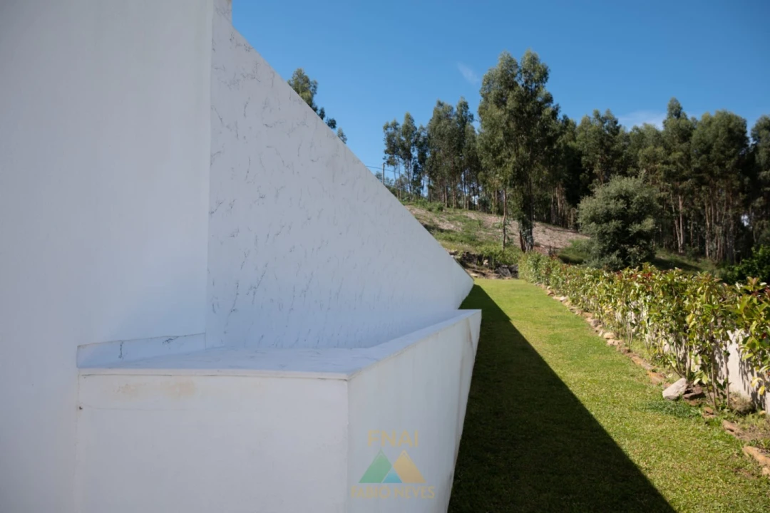 Moradia T4 para Venda em São Pedro de Arcos Foto 90