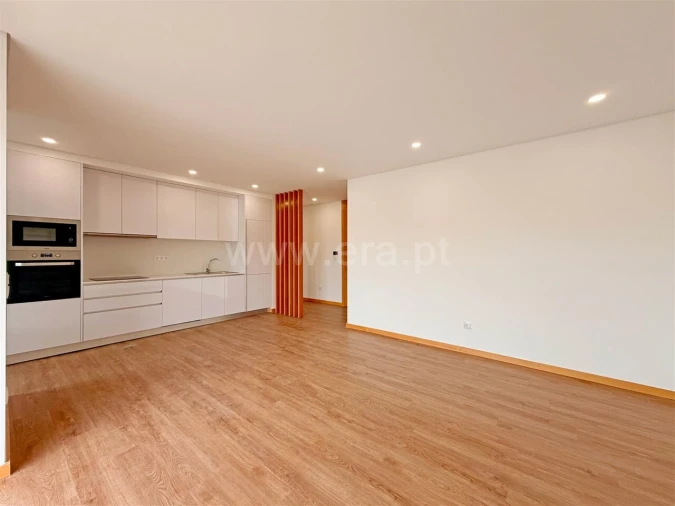 Apartamento T1 para Venda em Oliveira do Douro Foto 5