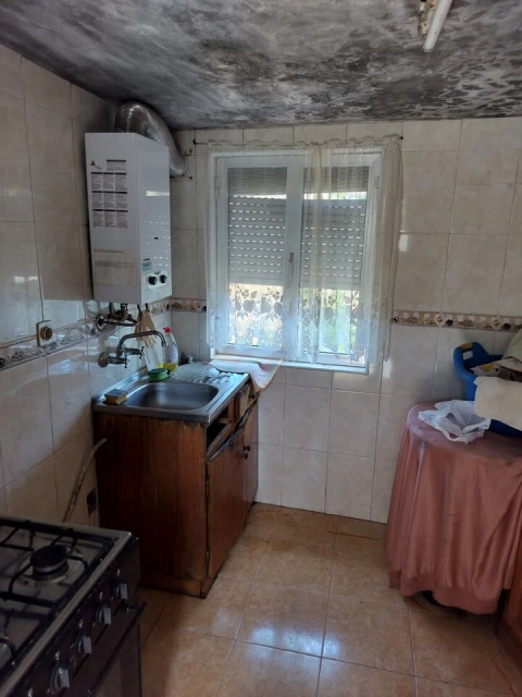 Moradia T2 para Venda em Unhais-O-Velho