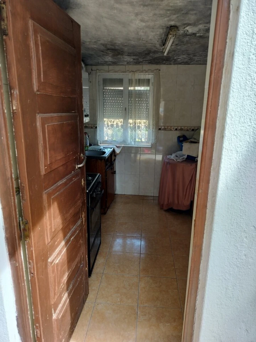 Moradia T2 para Venda em Unhais-O-Velho Foto 13