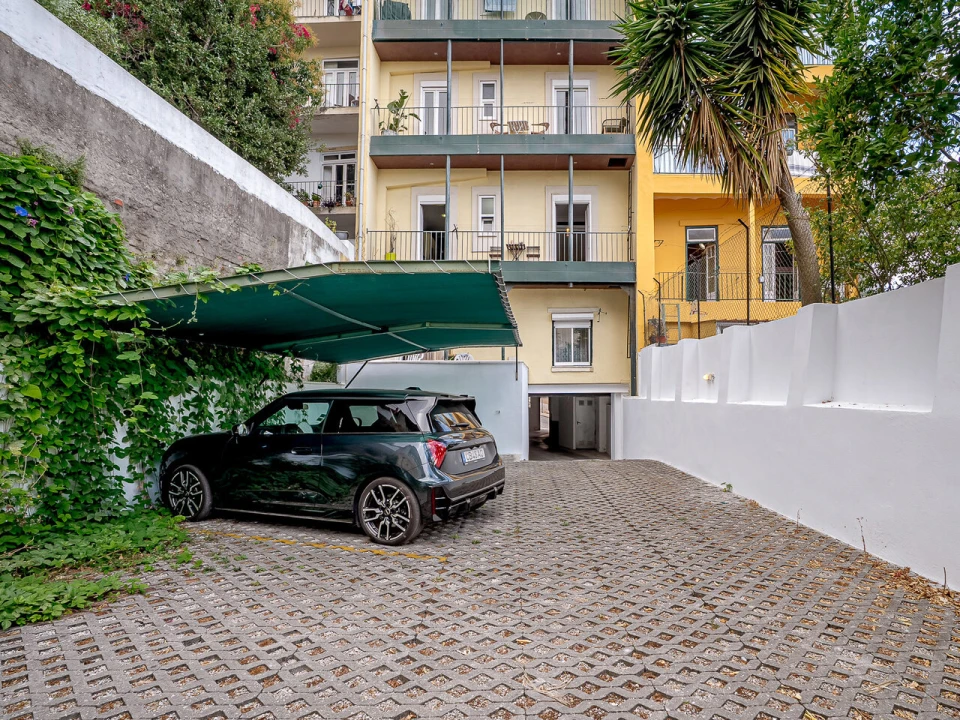 Apartamento T3 para Venda em Santo António Foto 17