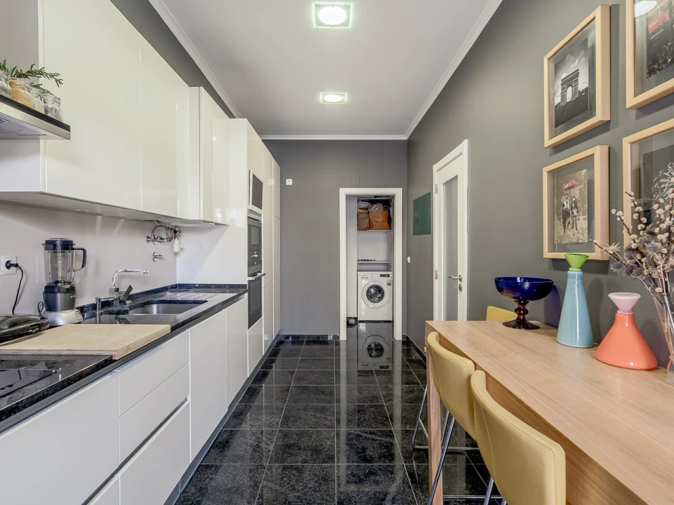 Apartamento T3 para Venda em Santo António Foto 21