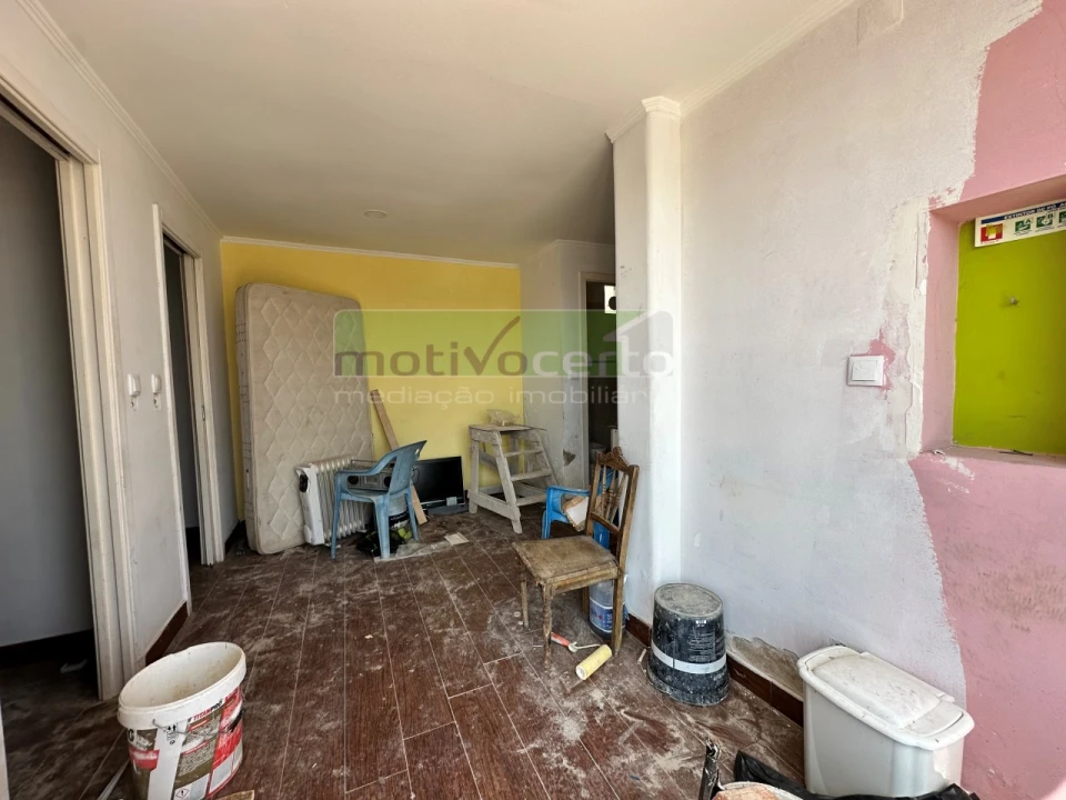 Prédio para Venda em Campolide Foto 4