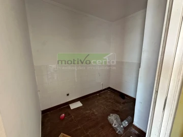 Prédio para Venda em Campolide