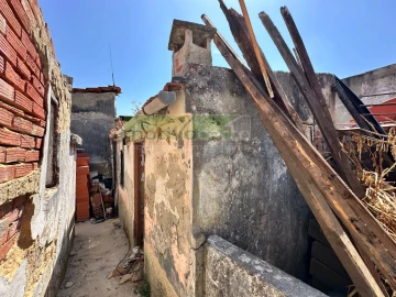 Prédio para Venda em Campolide