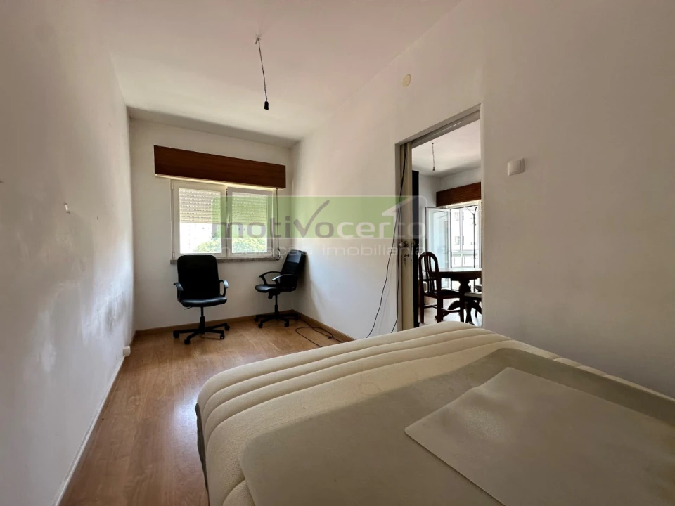 Apartamento T1 para Venda em Águas Livres Foto 7