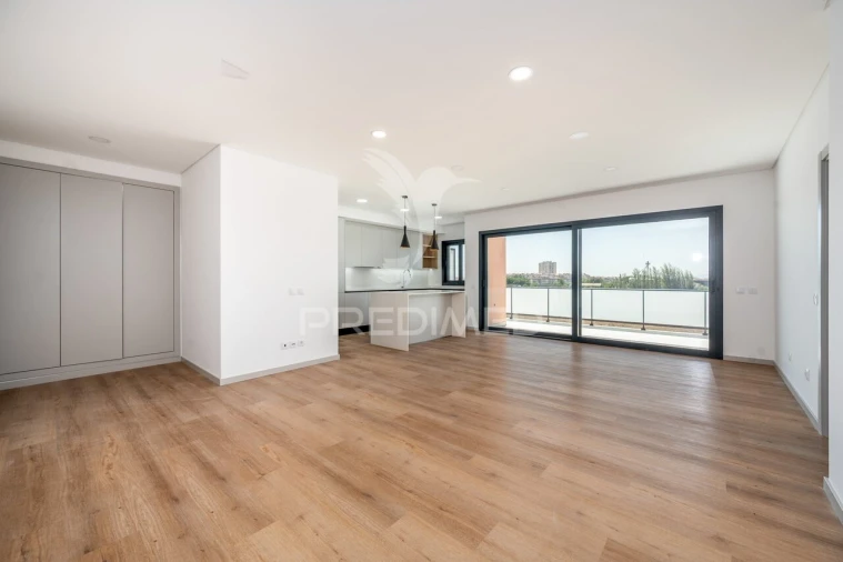 Apartamento T3 para Venda em Samora Correia Foto 8