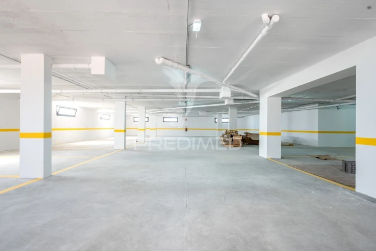 Apartamento T3 para Venda em Samora Correia Foto 22