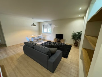 Apartamento T3 para Venda em Gulpilhares e Valadares