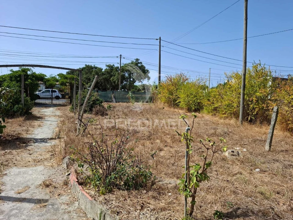 Terreno para Venda em Moita Foto 2