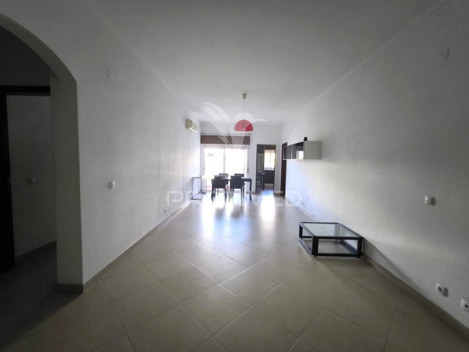 Apartamento T1 para Venda em Albufeira e Olhos de Água Foto 21