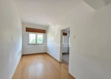 Apartamento T2 para Venda em Águas Livres