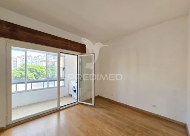 Apartamento T2 para Venda em Águas Livres