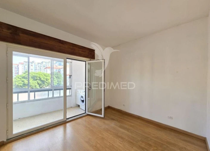 Apartamento T2 para Venda em Águas Livres Foto 13