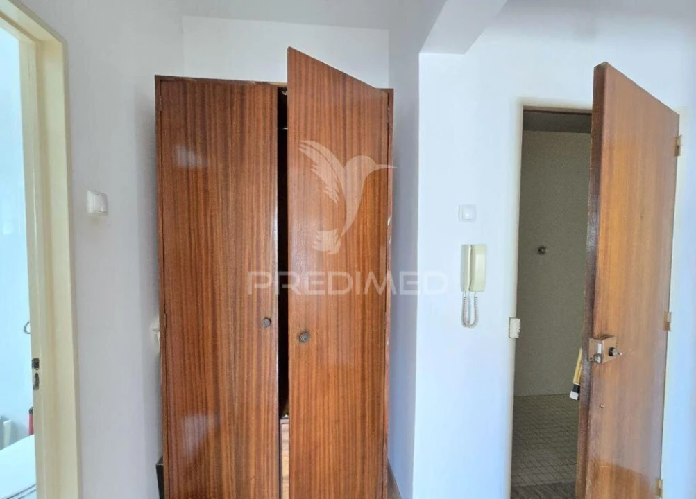 Apartamento T2 para Venda em Águas Livres Foto 16