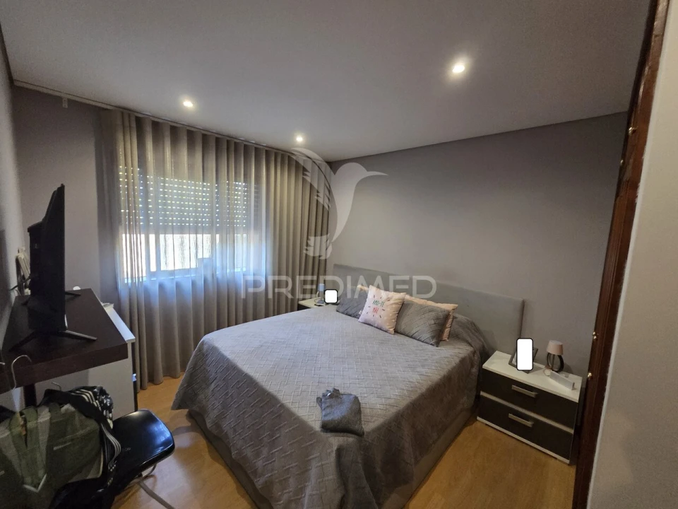 Apartamento T2 para Venda em Oliveira do Douro Foto 15