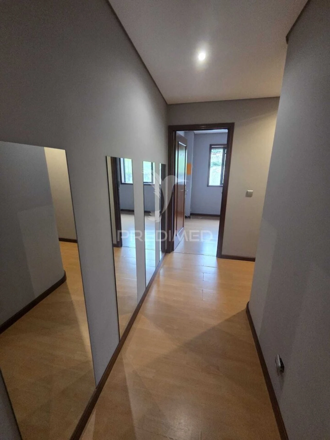 Apartamento T2 para Venda em Oliveira do Douro Foto 18