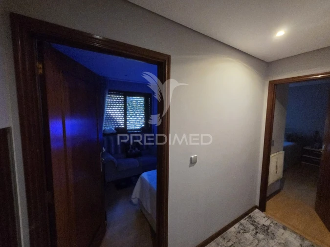 Apartamento T2 para Venda em Oliveira do Douro Foto 12