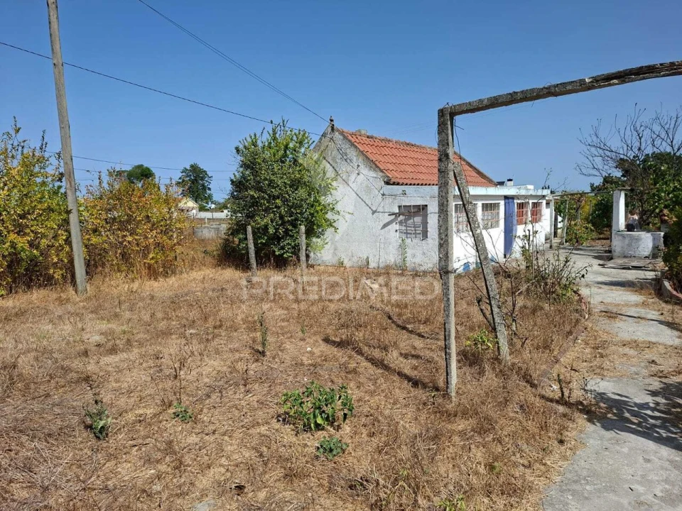 Terreno para Venda em Moita Foto 2
