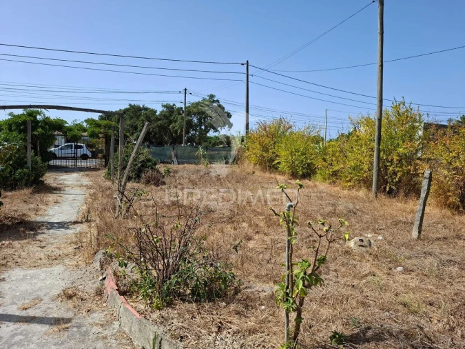 Terreno para Venda em Moita Foto 36