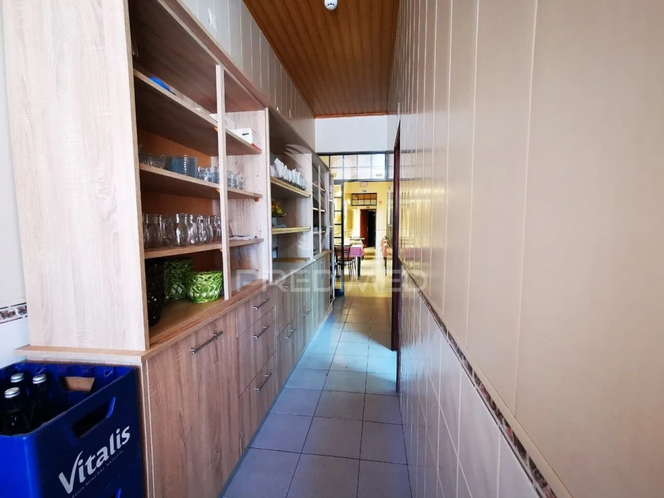 Loja para Venda em Carregueiros Foto 27
