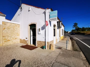 Loja para Venda em Carregueiros