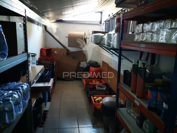 Loja para Venda em Carregueiros