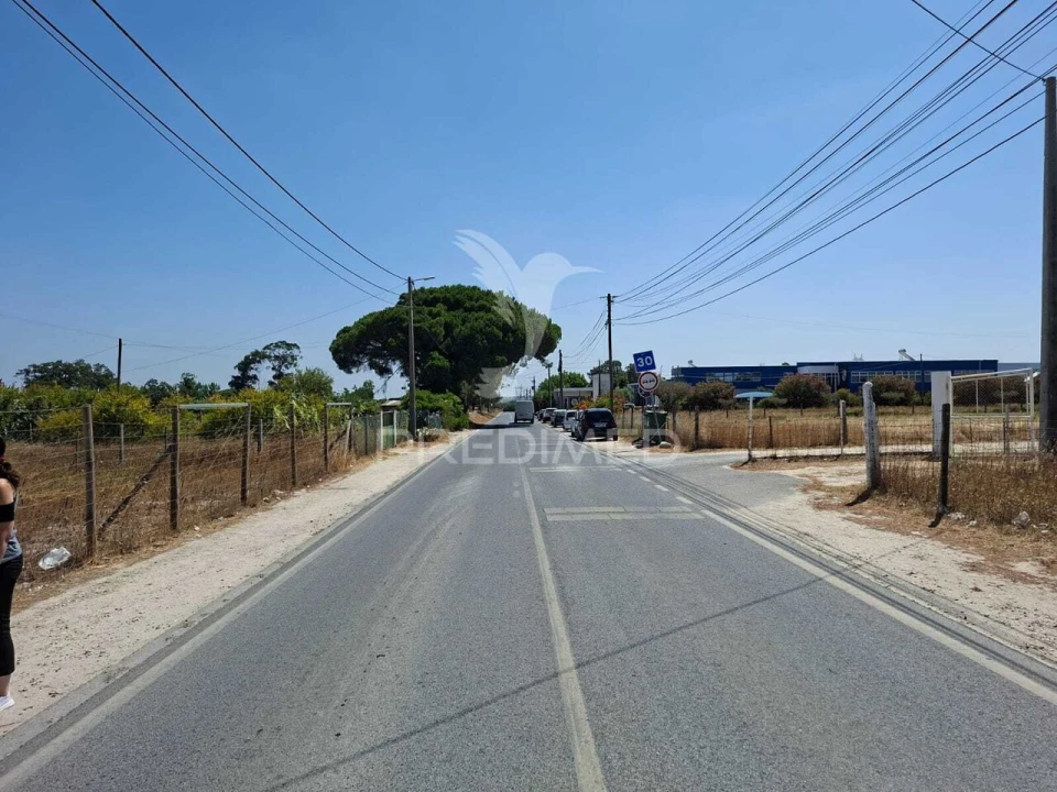 Terreno para Venda em Moita Foto 33