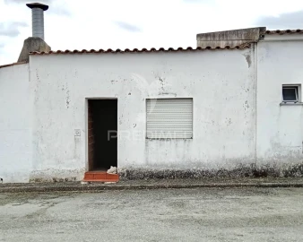 Moradia T2 para Venda em Santa Barbara de Padrões
