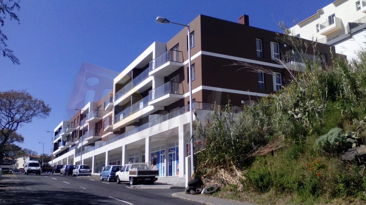 Armazém para Arrendamento em Caniço Foto 2
