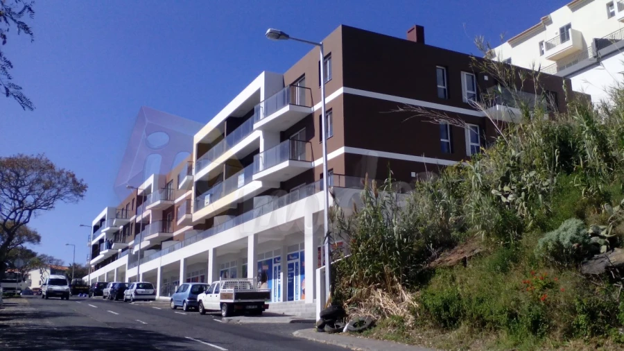 Armazém para Arrendamento em Caniço Foto 2