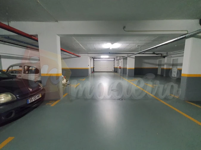Negócio para Arrendamento em Caniço Foto 4