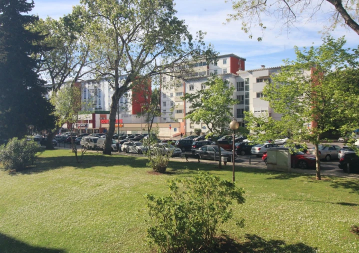 Apartamento T2 para Venda em Oeiras e São Julião da Barra, Paço de Arcos e Caxias Foto 13