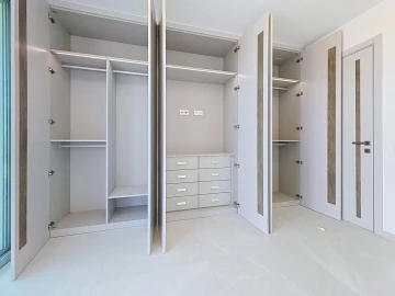 Moradia T3 para Venda em Estômbar e Parchal