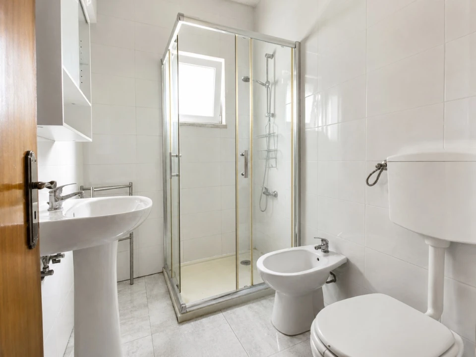 Apartamento T2 para Venda em Águas Livres Foto 7