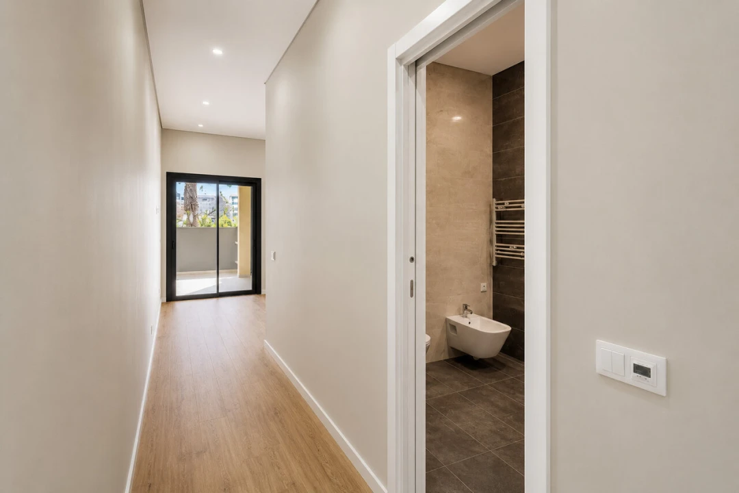Apartamento T3 para Venda em Portimão Foto 12