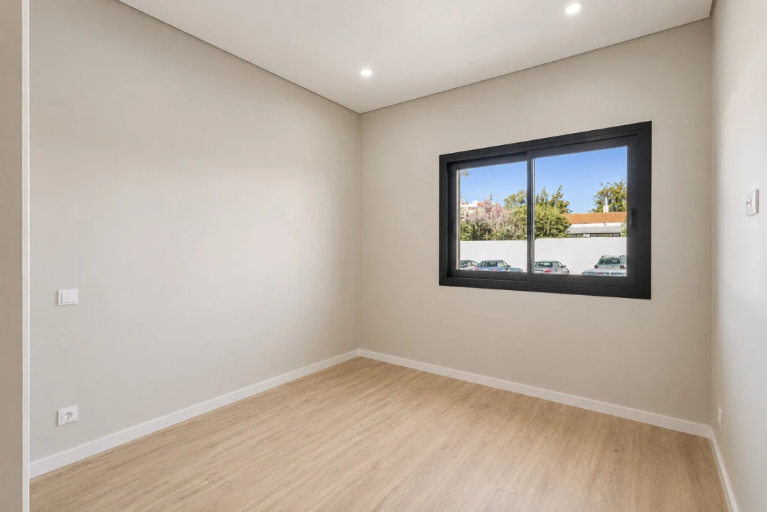 Apartamento T3 para Venda em Portimão Foto 22