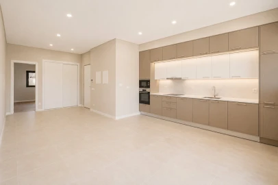 Apartamento T3 para Venda em Portimão