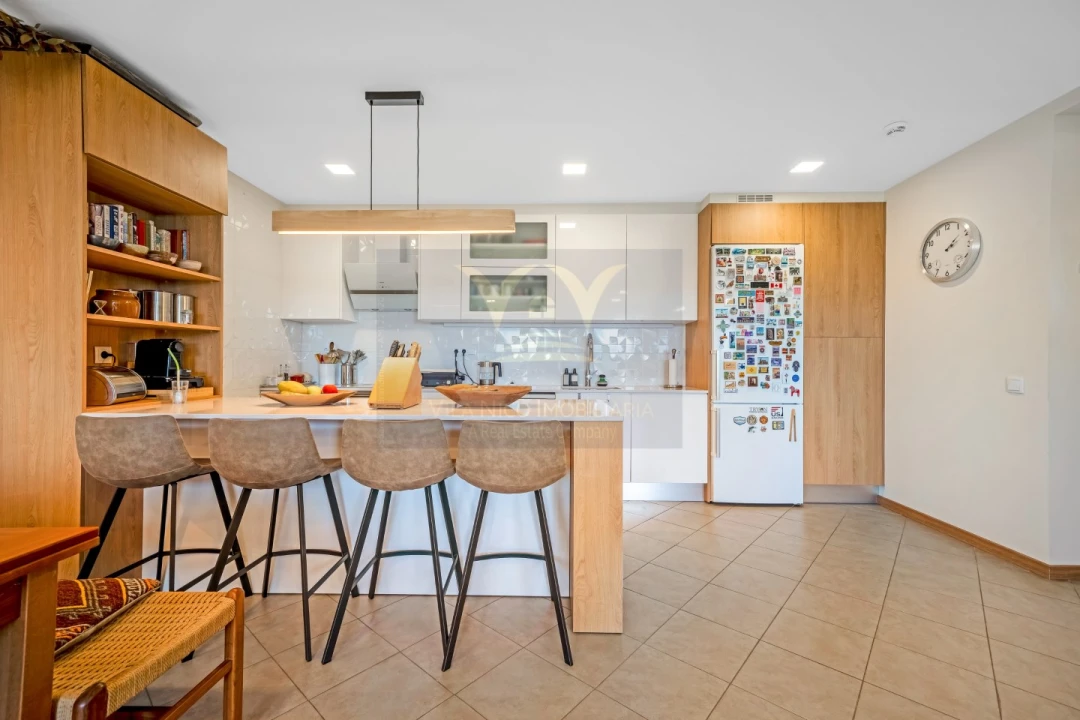 Apartamento T2 para Venda em Portimão Foto 5