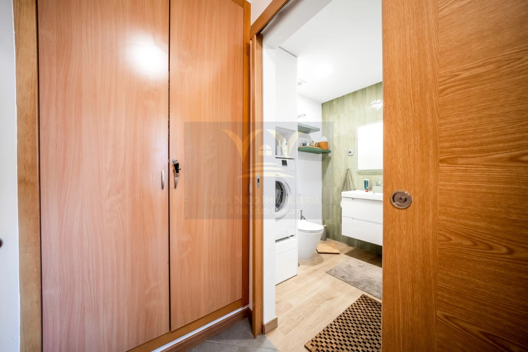 Apartamento T2 para Venda em Portimão Foto 24
