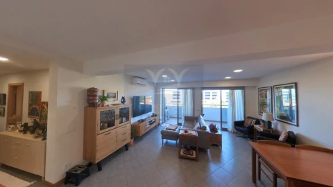 Apartamento T2 para Venda em Portimão