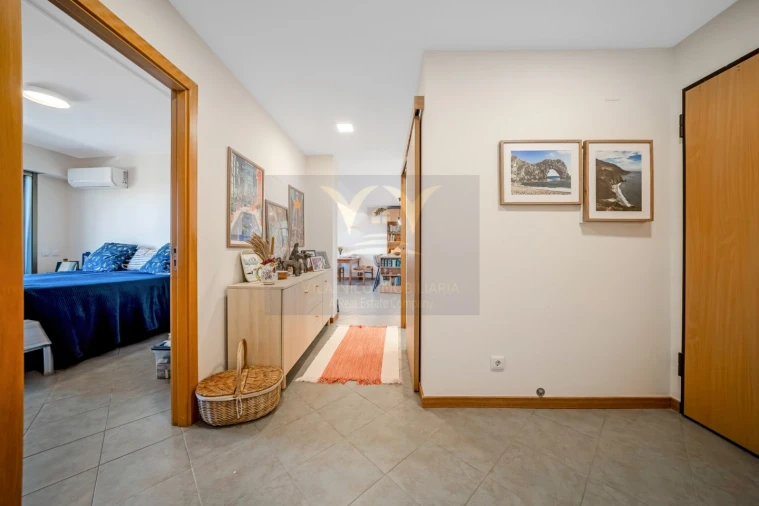 Apartamento T2 para Venda em Portimão Foto 3
