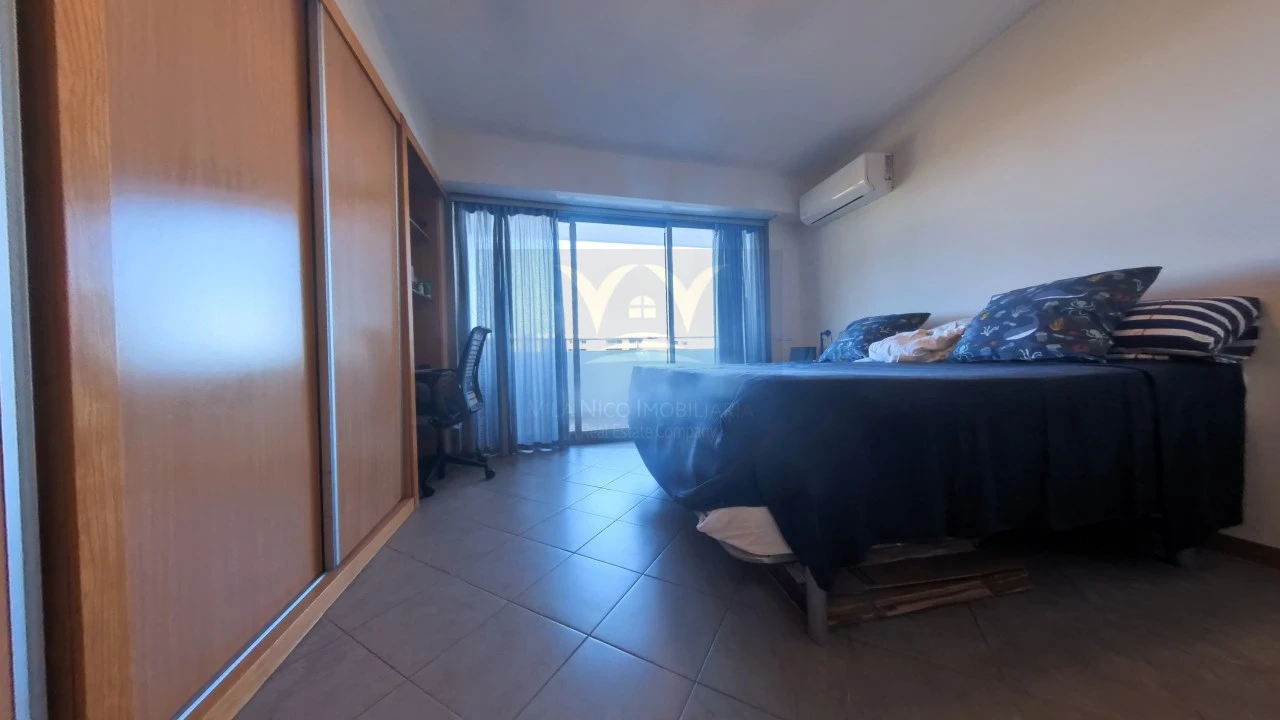 Apartamento T2 para Venda em Portimão Foto 72