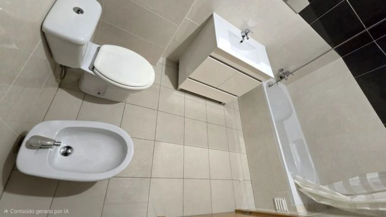 Apartamento T3 para Arrendamento em Vila Nova da Barquinha Foto 6