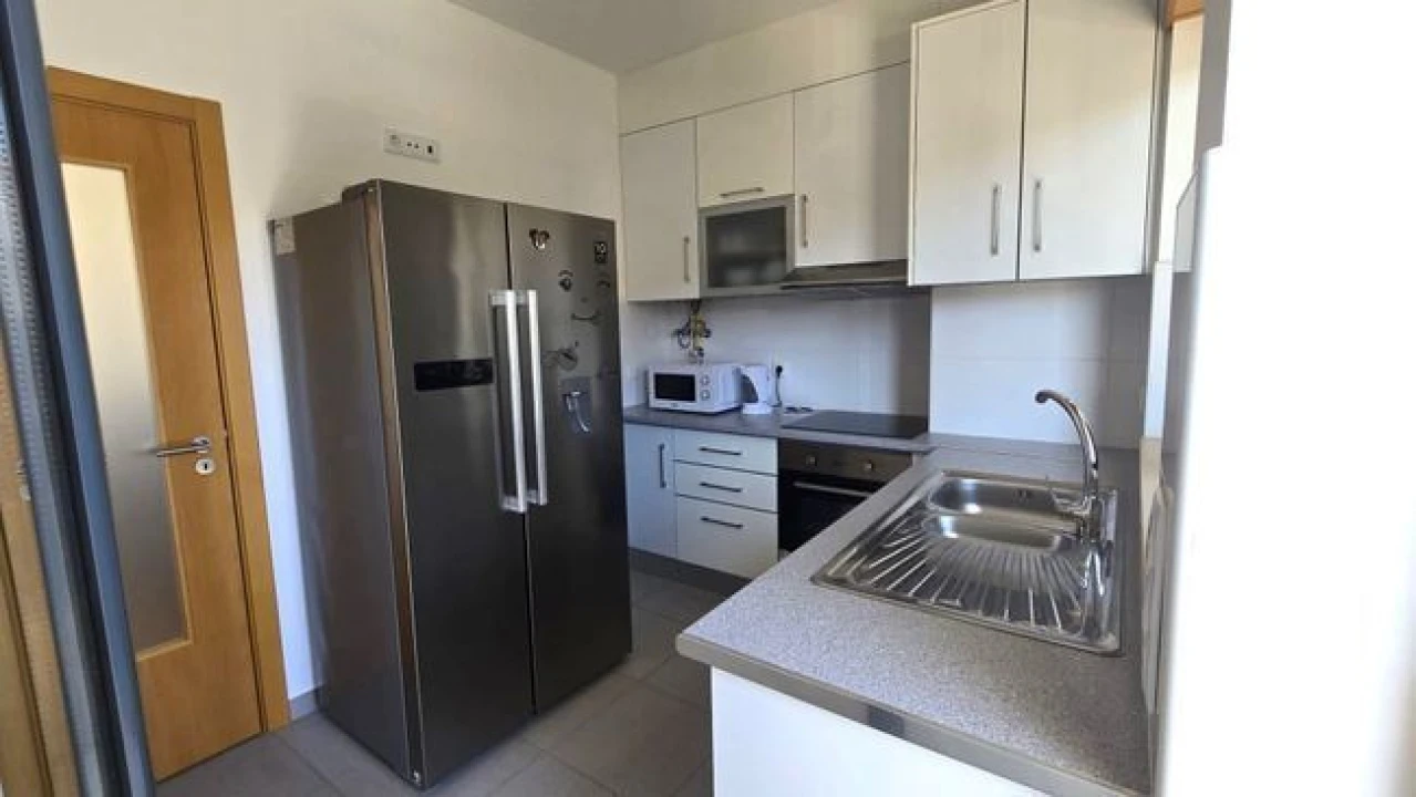 Apartamento T3 para Arrendamento em Vila Nova da Barquinha Foto 21