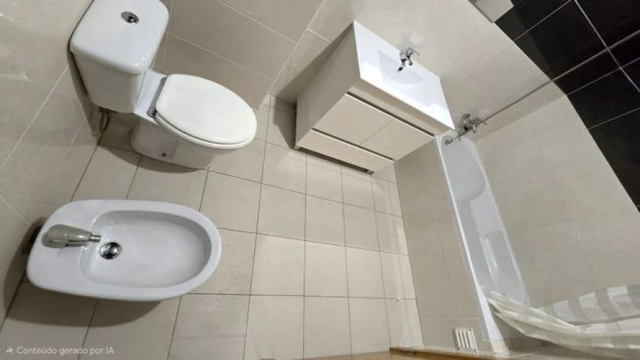 Apartamento T3 para Arrendamento em Vila Nova da Barquinha Foto 6