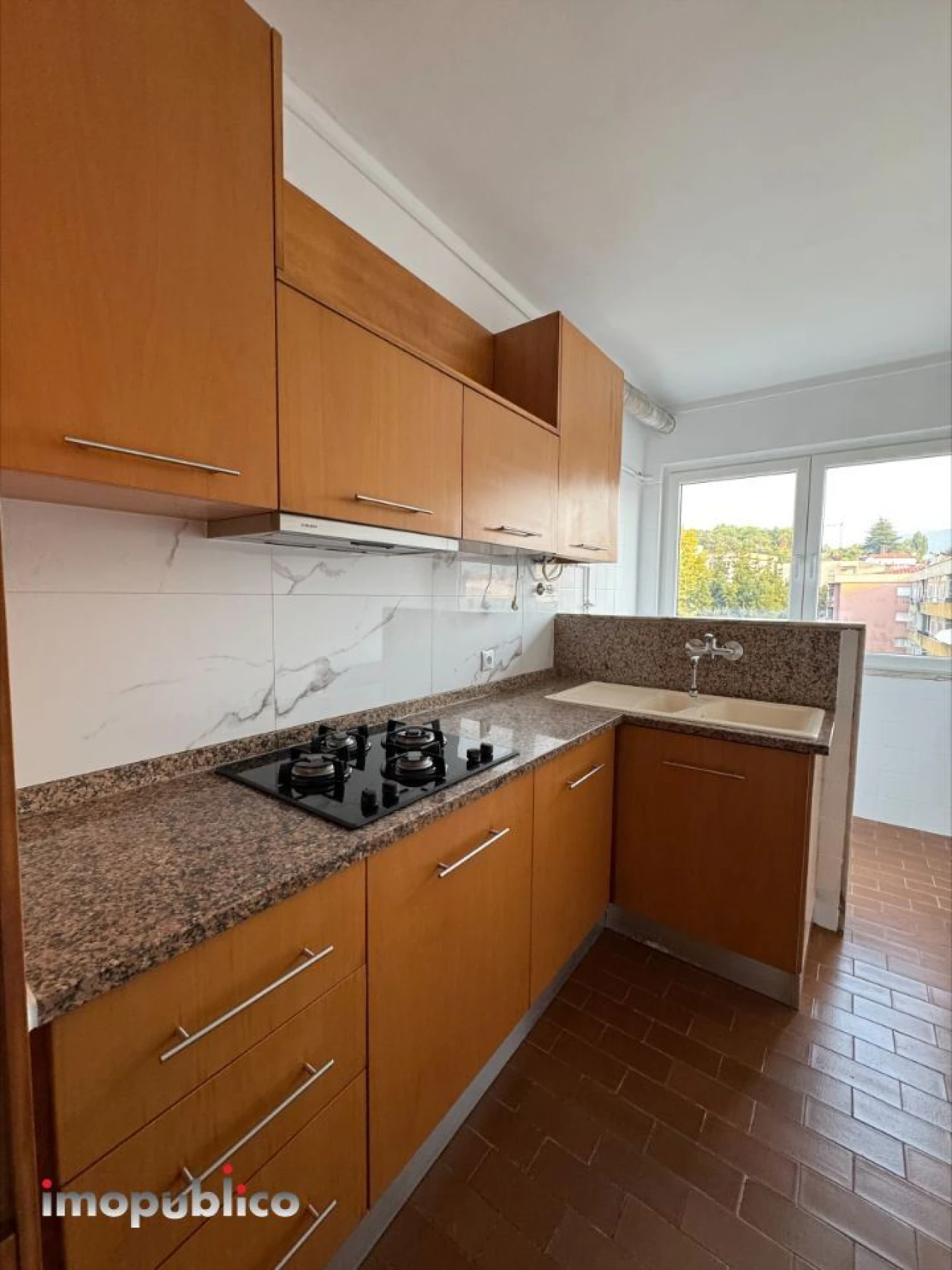 Apartamento T1 para Arrendamento em São Vitor (Braga) Foto 6